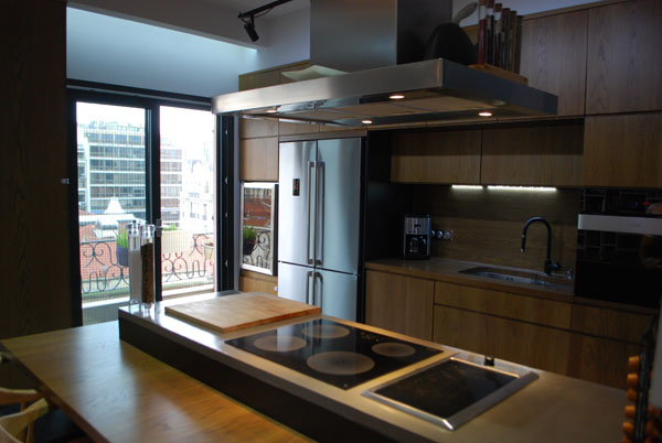 DSC 0974, modern kitchen, contemporary kitchen island, kitchen hood above the kitchen island, home decorating ideas