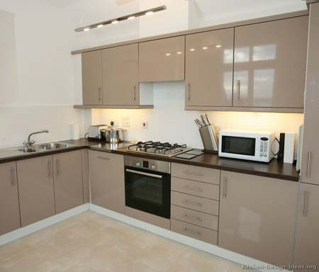 kitchen-cabinets-modern-beige