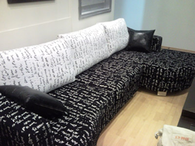 sofa,balck & white
