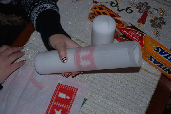 wraping the candle in the baking paper