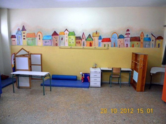 wall drawing school