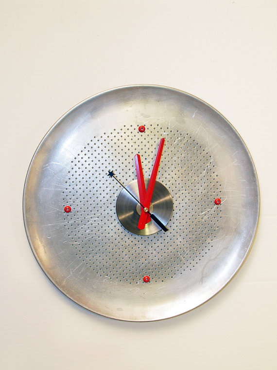 recycled art, recycled design, recycled wall clocks, ready made design, ready made wall clocks 